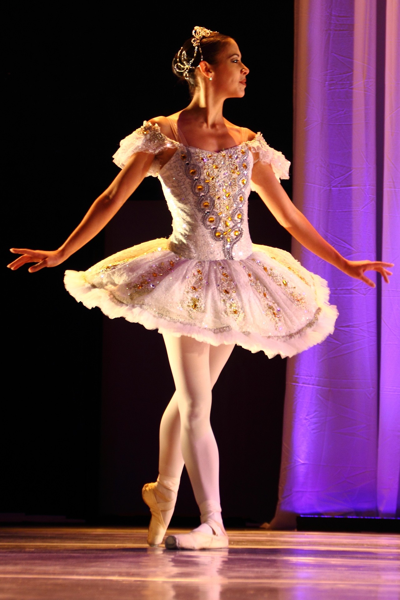 ballet-1409894_1920